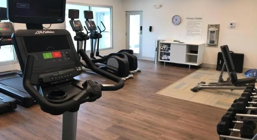 Holiday Inn Express and Suites Hannibal-Medical Center By IHG