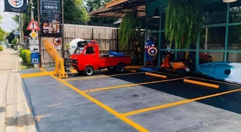 Sunday J Resort & Restaurant