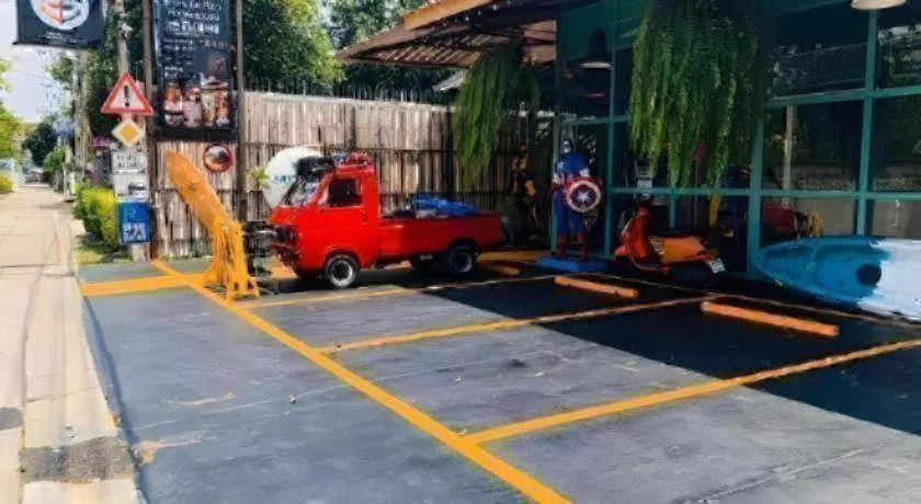 Sunday J Resort & Restaurant