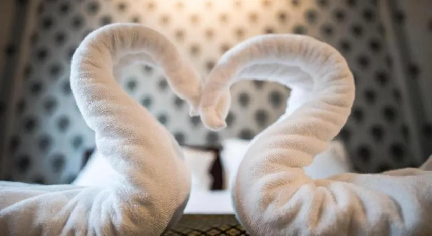 Bed in Sunday J Resort & Restaurant