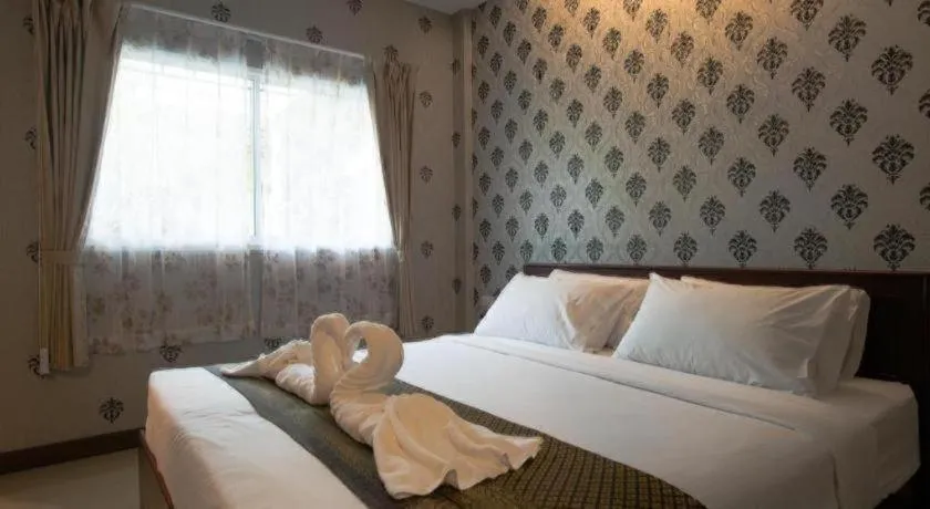 Bed in Sunday J Resort & Restaurant