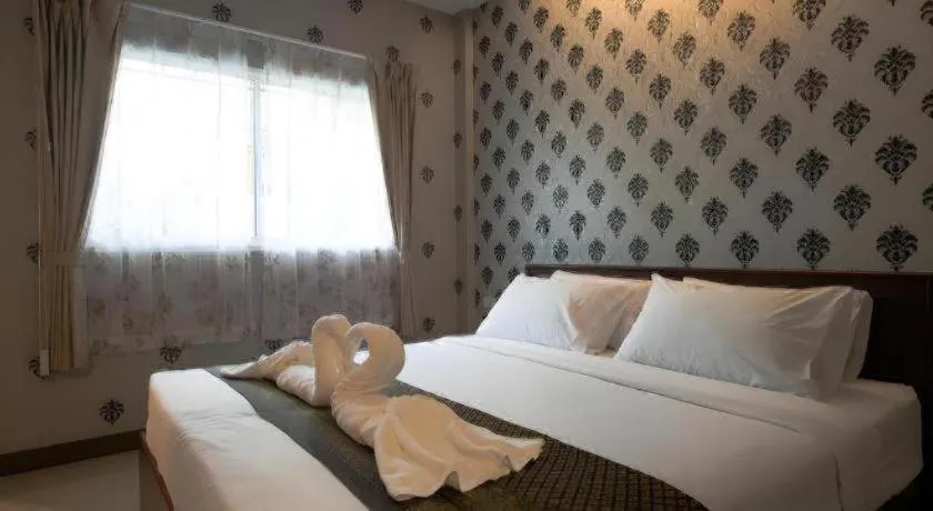 Bed in Sunday J Resort & Restaurant