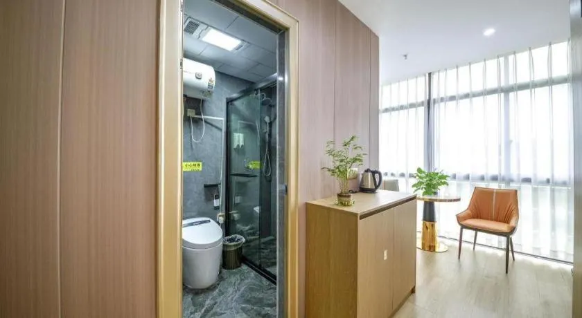 Yiwu Bairui Grand Hotel