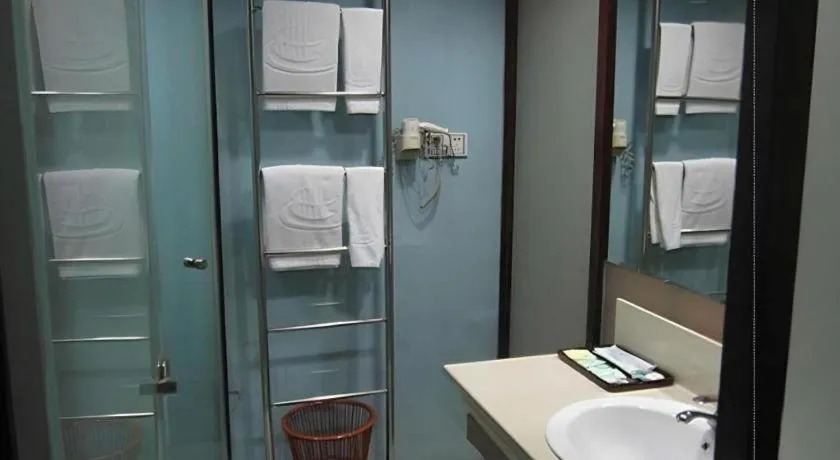 Yiwu Bairui Grand Hotel