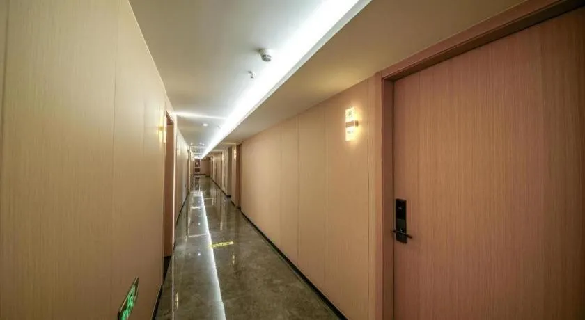 Yiwu Bairui Grand Hotel