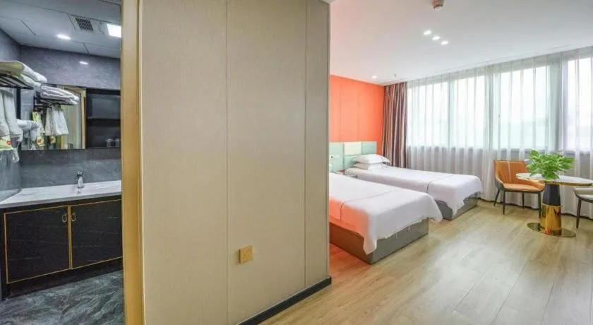 Bed in Yiwu Bairui Grand Hotel