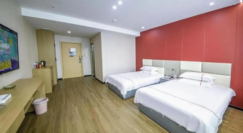 Bed in Yiwu Bairui Grand Hotel