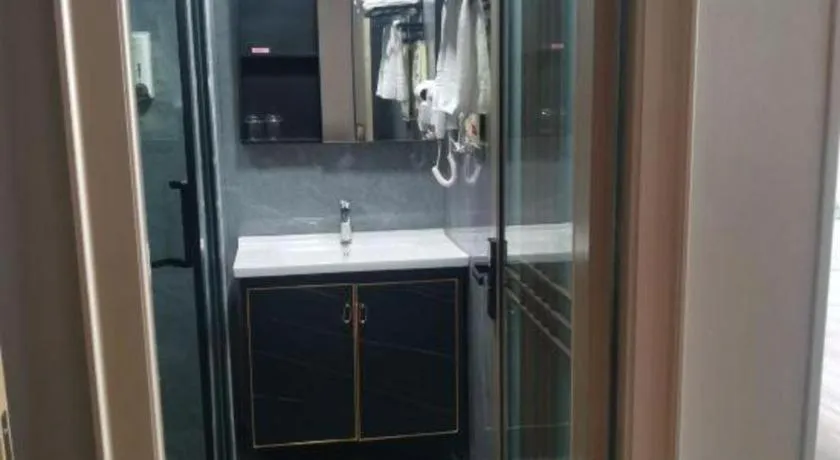 Yiwu Bairui Grand Hotel