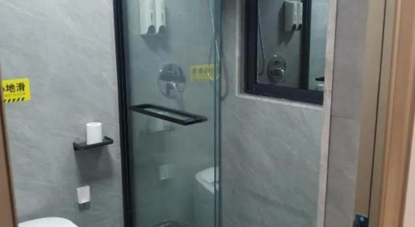 Yiwu Bairui Grand Hotel