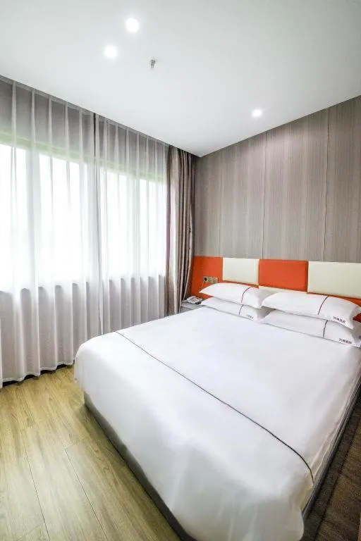 Bed in Yiwu Bairui Grand Hotel