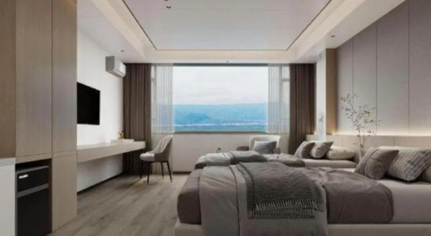 Yiwu Bairui Grand Hotel