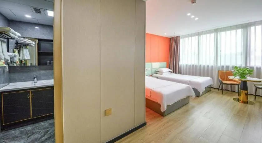 Bed in Yiwu Bairui Grand Hotel