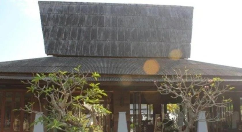 Chivaree Hotel and Resort