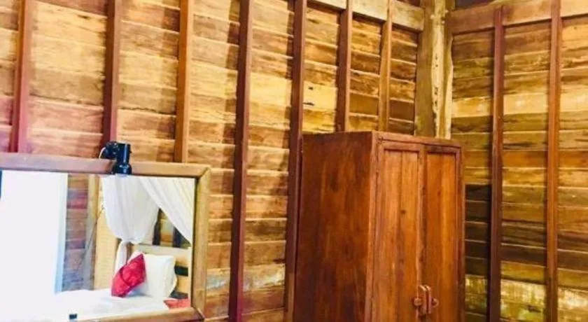 Chivaree Hotel and Resort