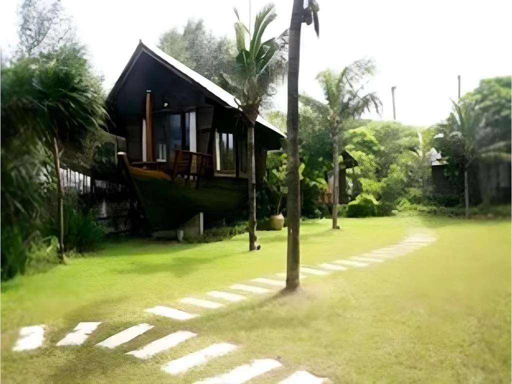 Chivaree Hotel and Resort