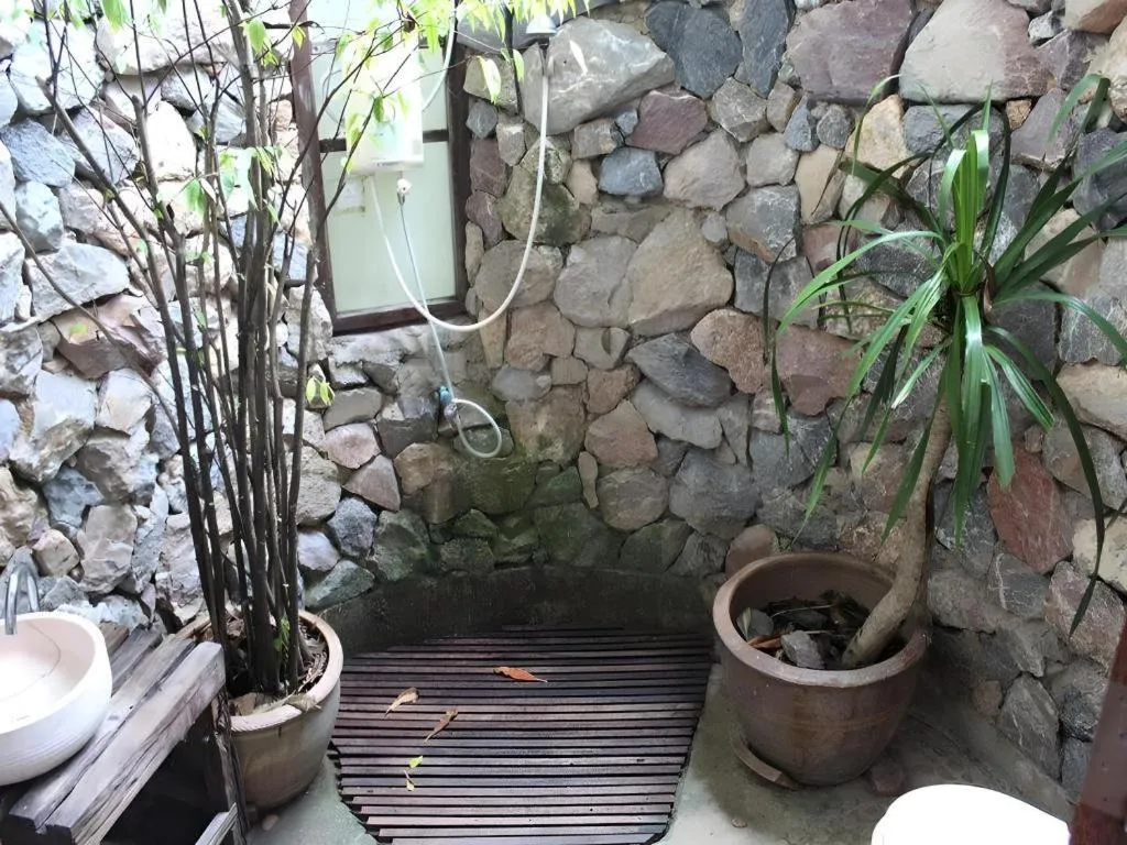 Chivaree Hotel and Resort