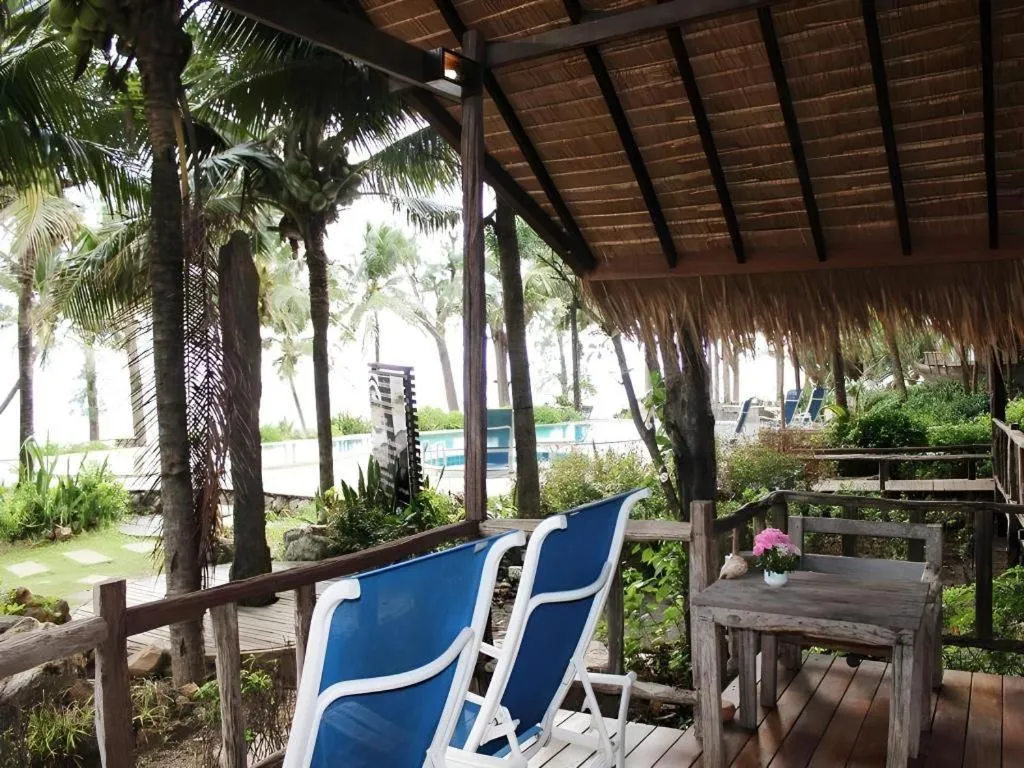 Chivaree Hotel and Resort