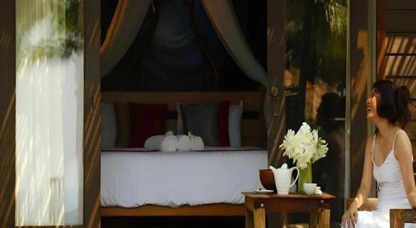 Chivaree Hotel and Resort