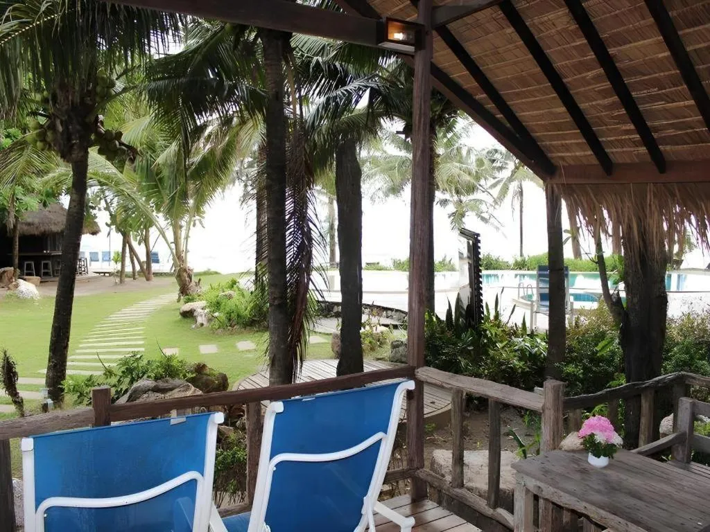 Chivaree Hotel and Resort