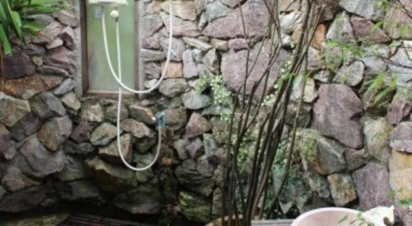 Chivaree Hotel and Resort