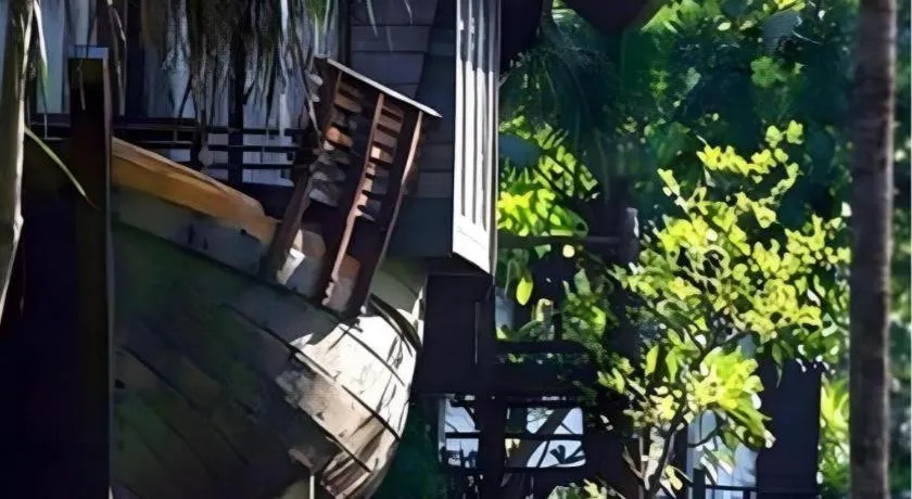 Chivaree Hotel and Resort