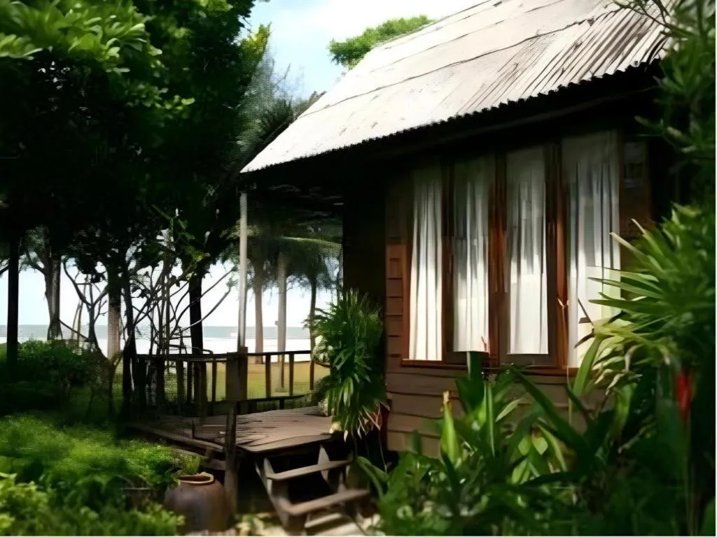 Chivaree Hotel and Resort