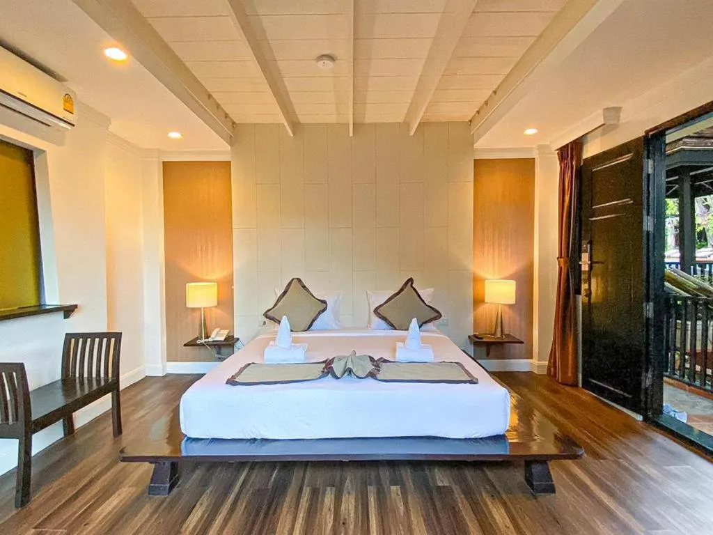 Bed in B2 Suthep Night Market Premier Resort