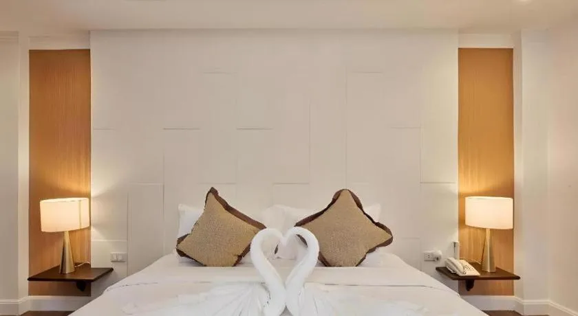Bed in B2 Suthep Night Market Premier Resort