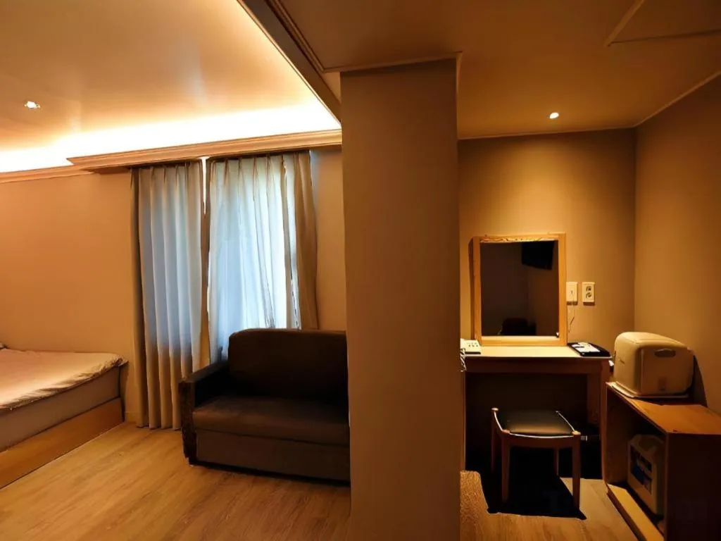 Bed in Jeju Sejong Hotel