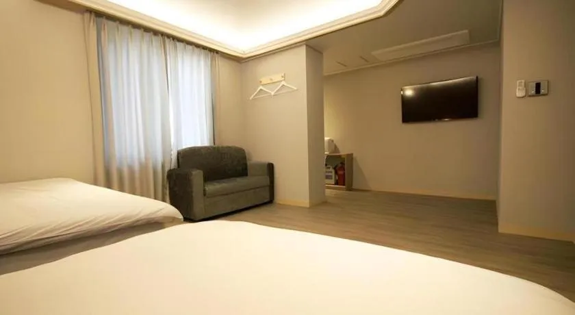 Bed in Jeju Sejong Hotel