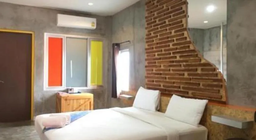 Bed in Tanisa Resort