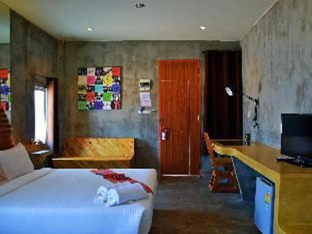 Bed in Tanisa Resort