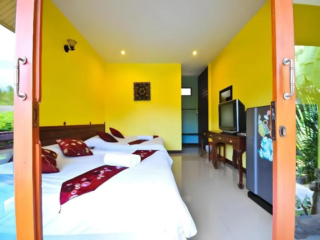 Bed in Baan Saranrom