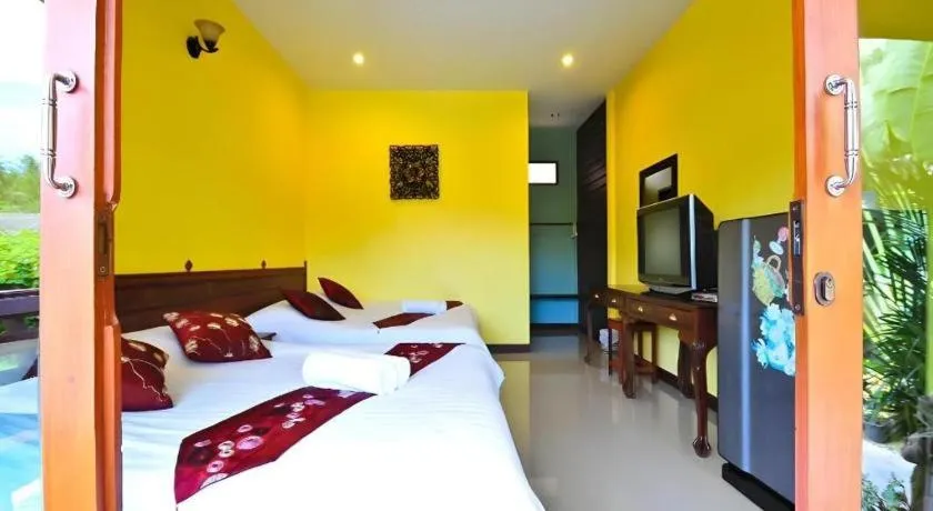 Bed in Baan Saranrom