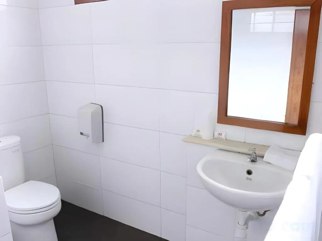 Augusta Hotel & Glamping Sukabumi