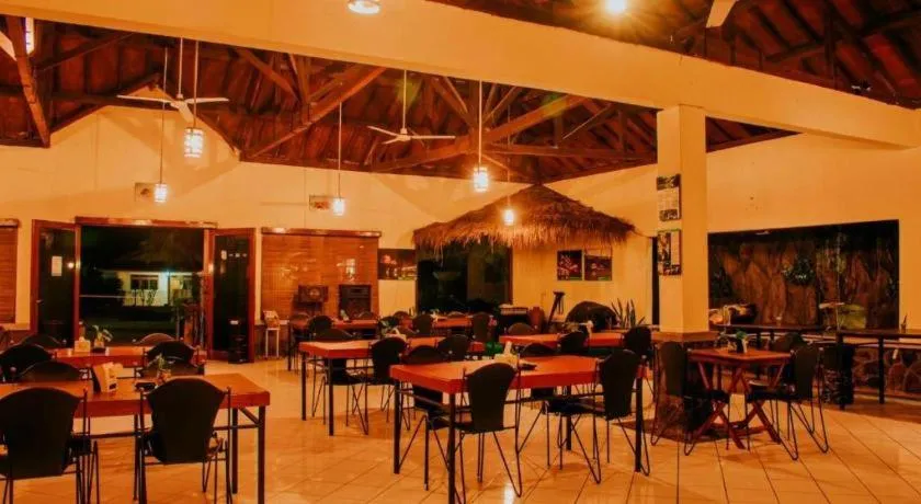 Augusta Hotel & Glamping Sukabumi