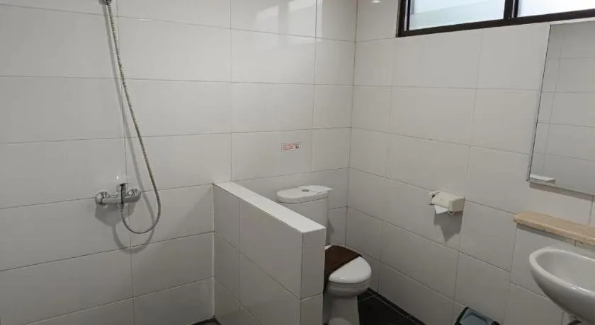 Augusta Hotel & Glamping Sukabumi