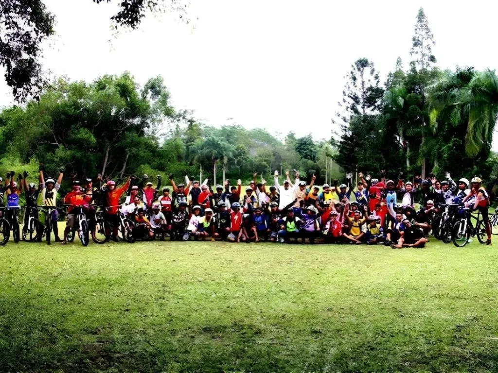 Augusta Hotel & Glamping Sukabumi