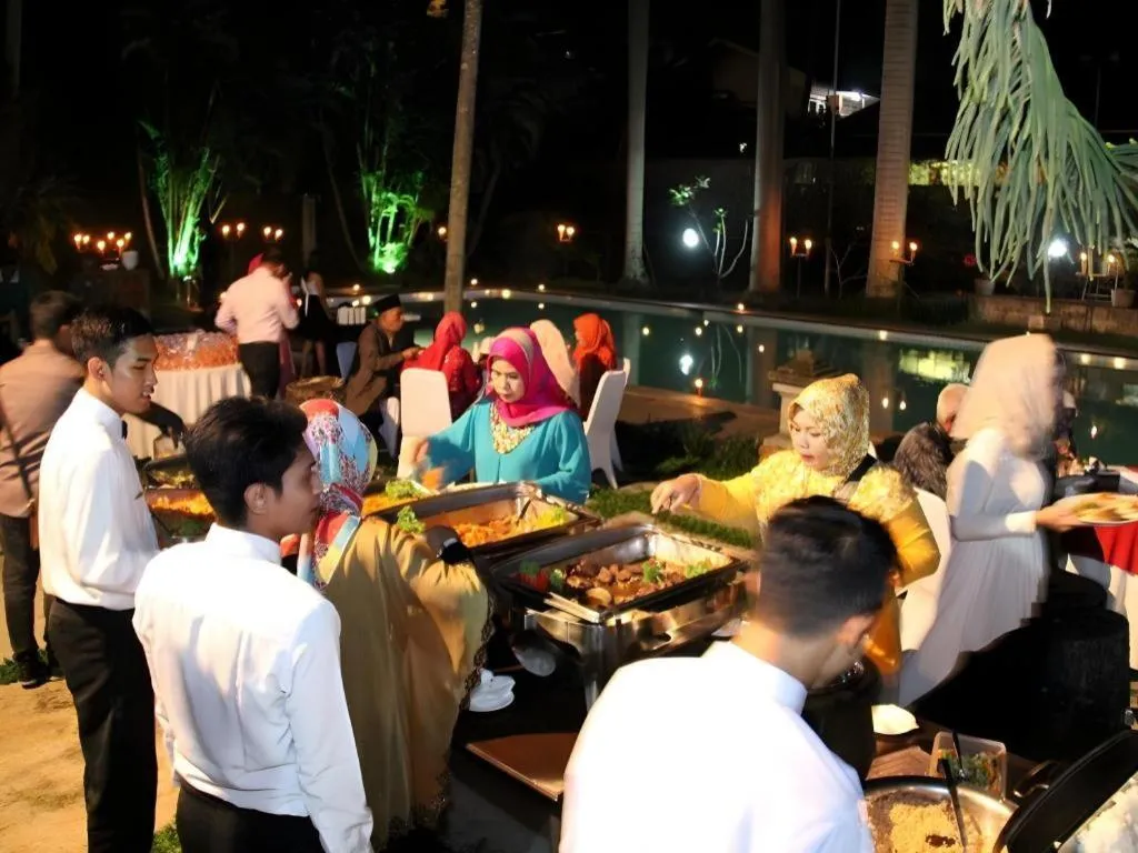 Augusta Hotel & Glamping Sukabumi