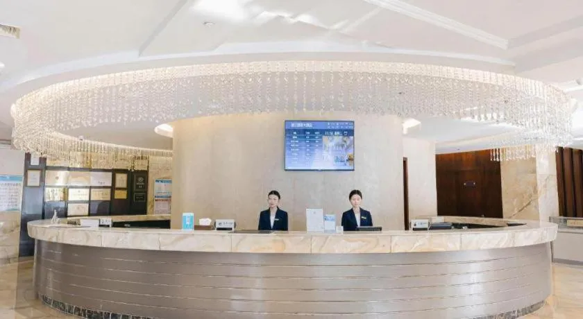 New Century Pujiang Hotel