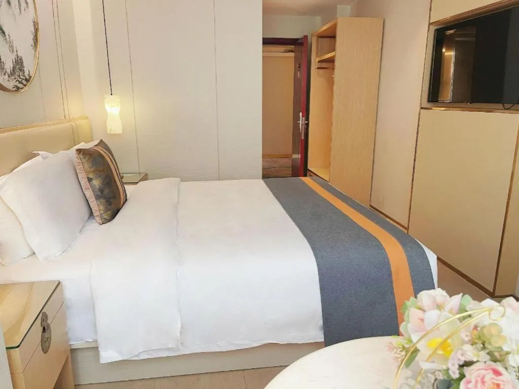 Bed in Beijing Inner Mongolia Hotel Chaoyang