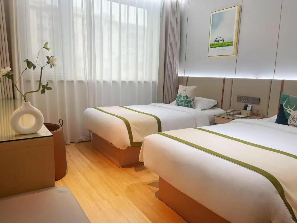 Bed in Beijing Inner Mongolia Hotel Chaoyang