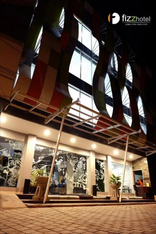 Fizz Hotel Lombok