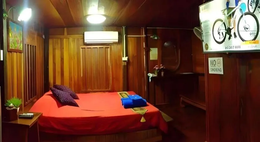 Bed in Jidapa Resort