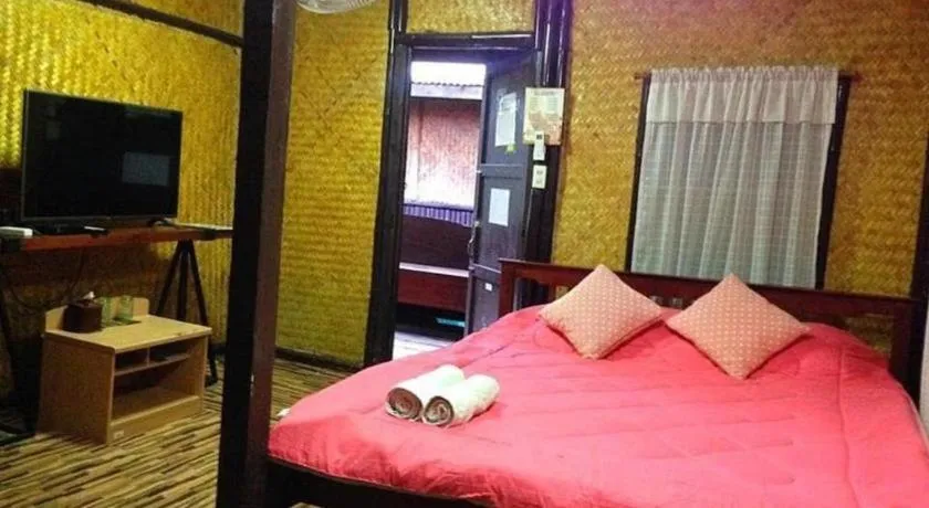 Bed in Jidapa Resort