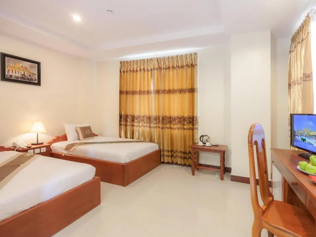 Bed in Kirirom Crystal Hotel