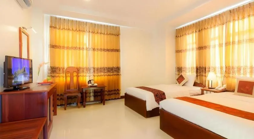 Bed in Kirirom Crystal Hotel