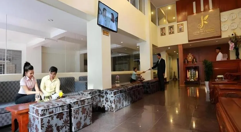 Kirirom Crystal Hotel