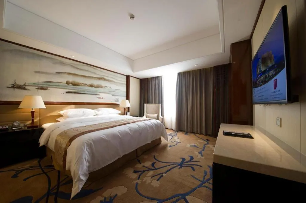 Bed in Yang Peng Jin Jiang Hotel