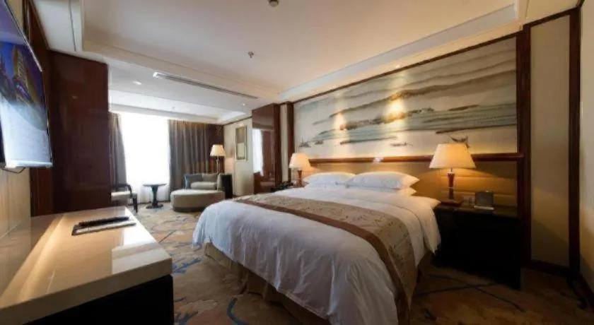 Bed in Yang Peng Jin Jiang Hotel